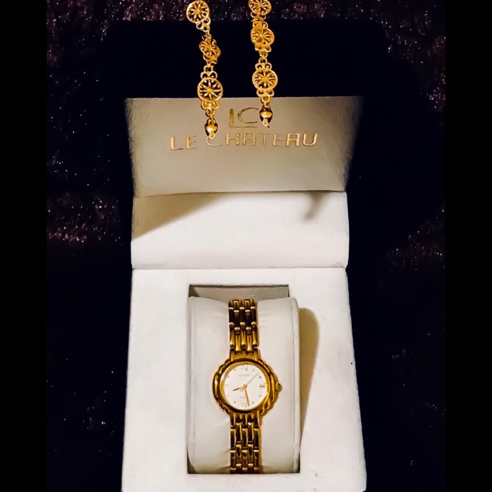Woman’s Watch and Earring Set by:Axccess